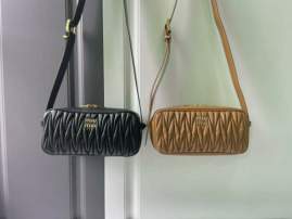Picture of Miu Miu Handbags _SKUfw186540028fw